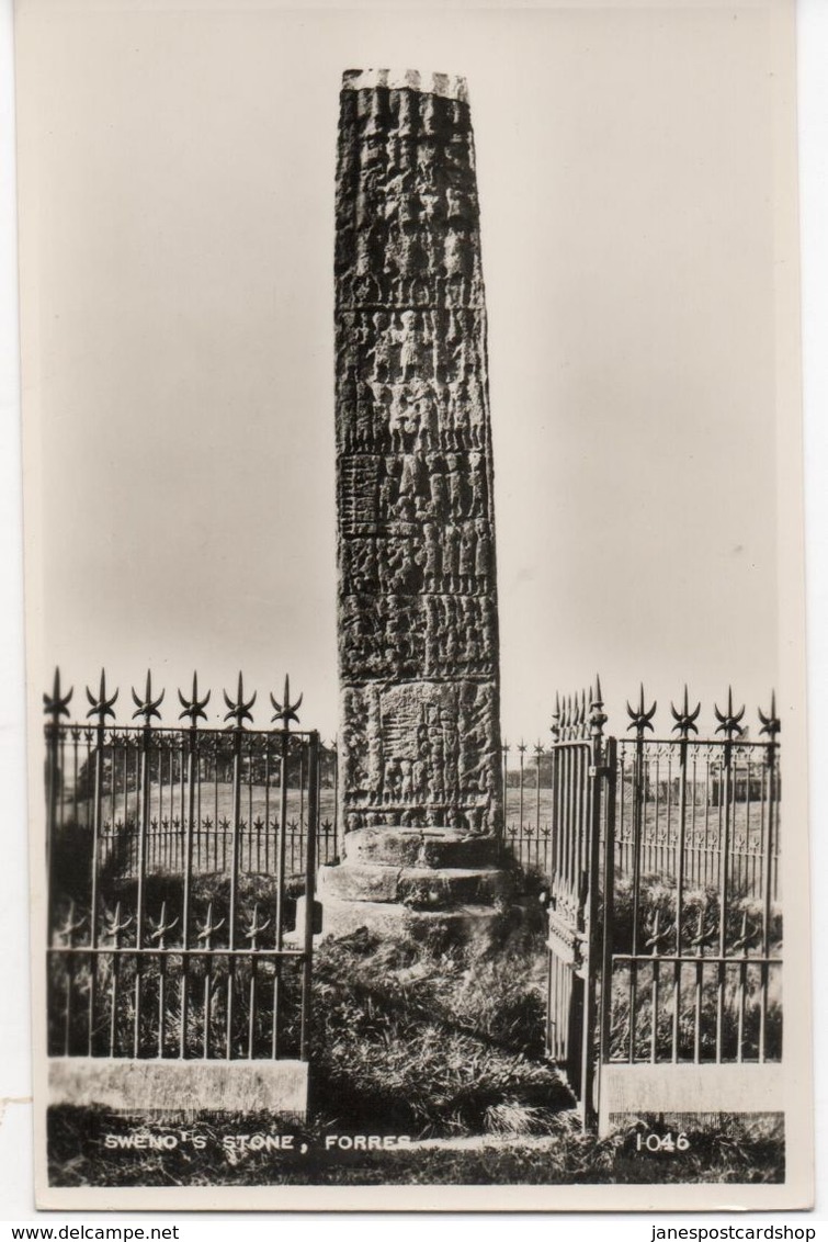 REAL PHOTOGRAPHIC POSTCARD SWENO'S STONE - FORRES - MORAYSHIRE - SCOTLAND - Moray