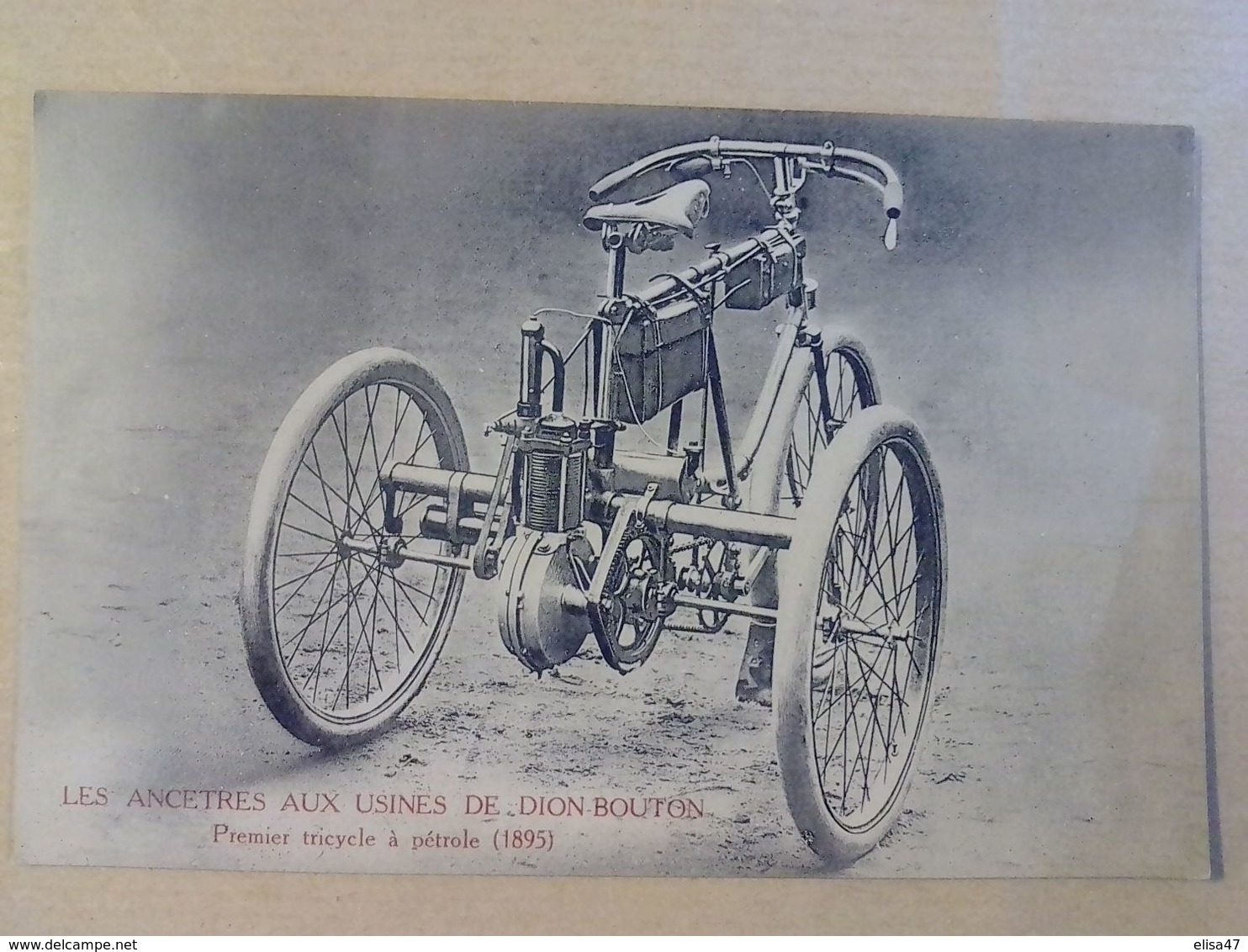 LES  ANCETRES  AUX  USINES DE  DION  BOUTON  PREMIER  TRICYCLE  A  VELO  1895 - Voitures De Tourisme