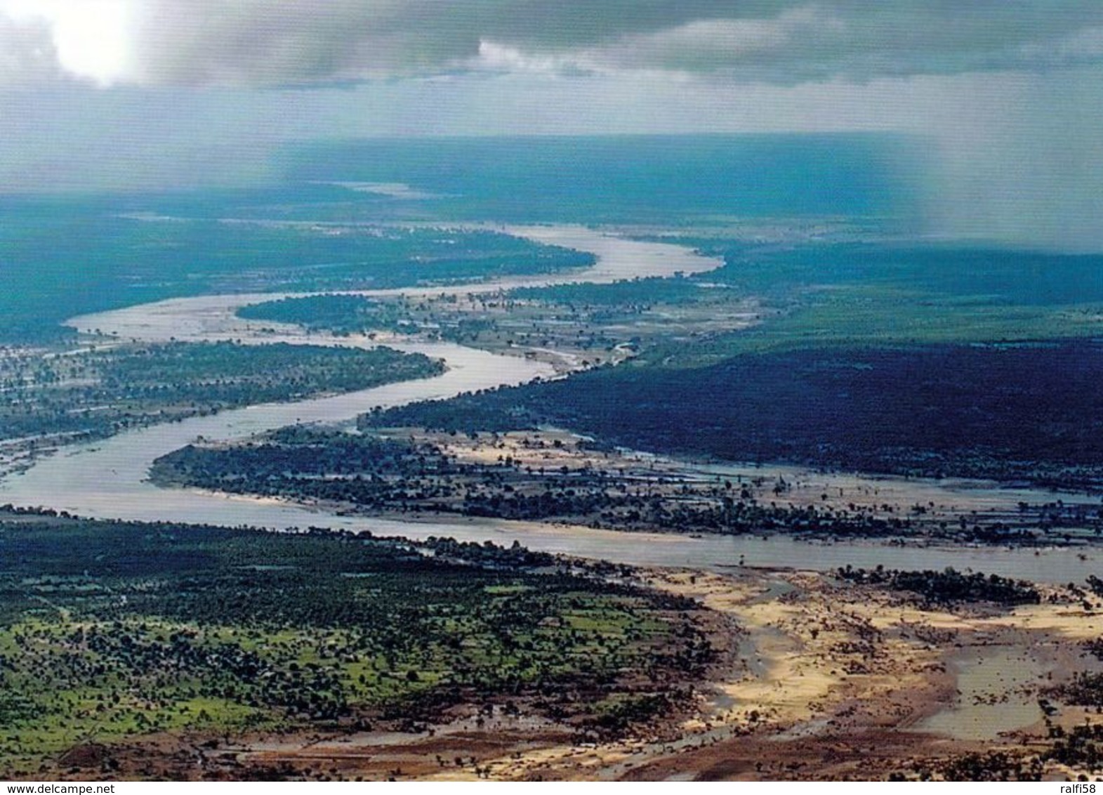 1 AK Mosambik * Blick Auf Den Limpopo River In Der Provinz Gaza * Der Fluß Mündet Bei Xai-Xai In Den Indischen Ozean * - Mozambique