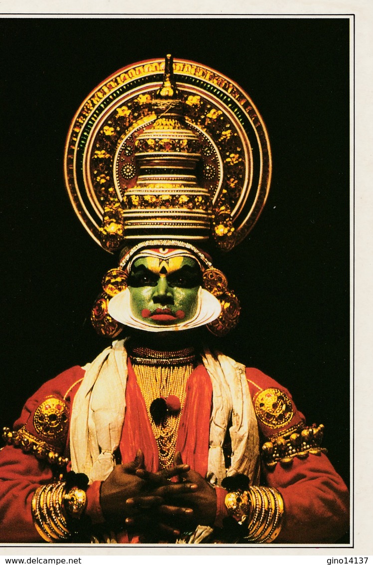 Serie Cartoline Dal Mondo De Agostini INDIA - KERALA Un Attore Teatro Kathakali - Mondo