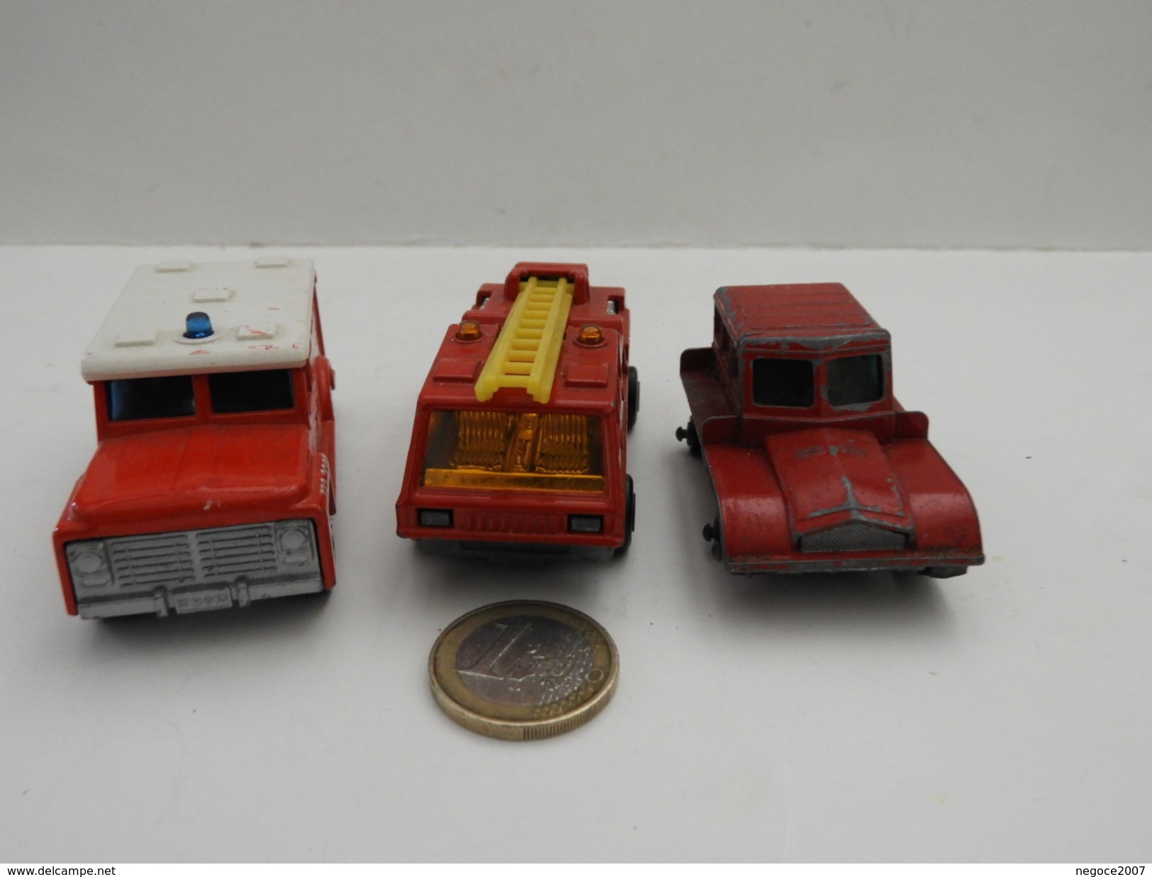 MATCHBOX :  3 Miniatures - Matchbox