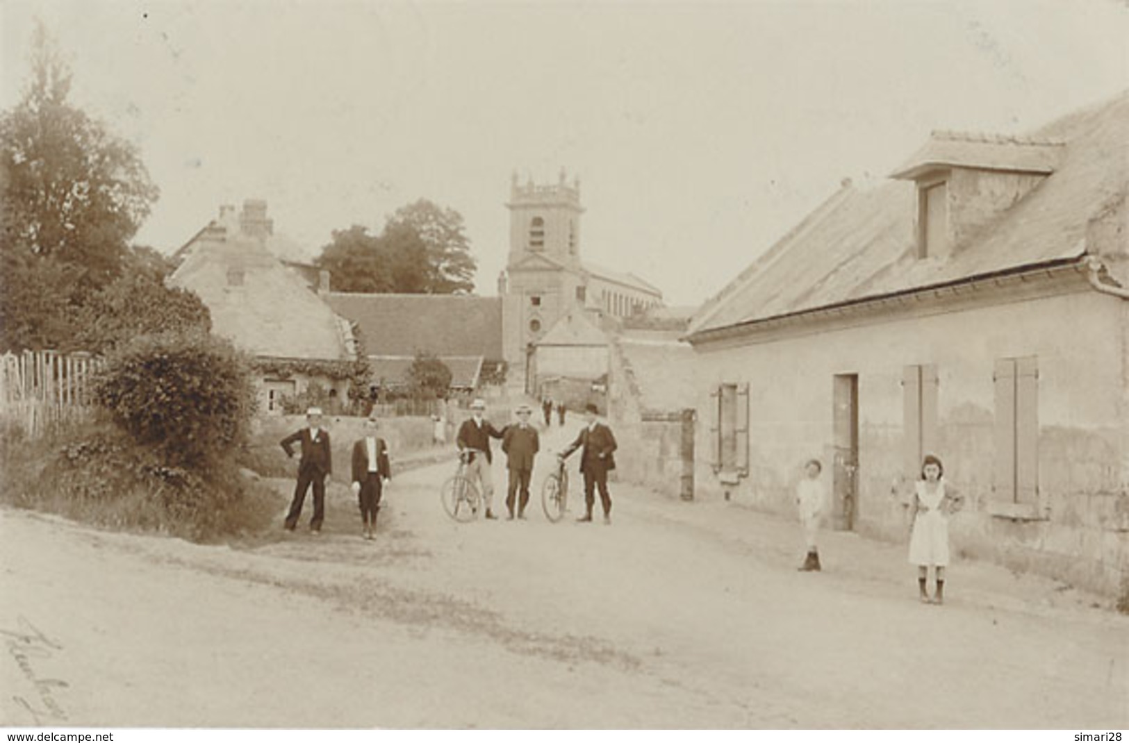 FOLEMBRAY - CARTE PHOTO -  VUE DU VILLAGE - Autres & Non Classés