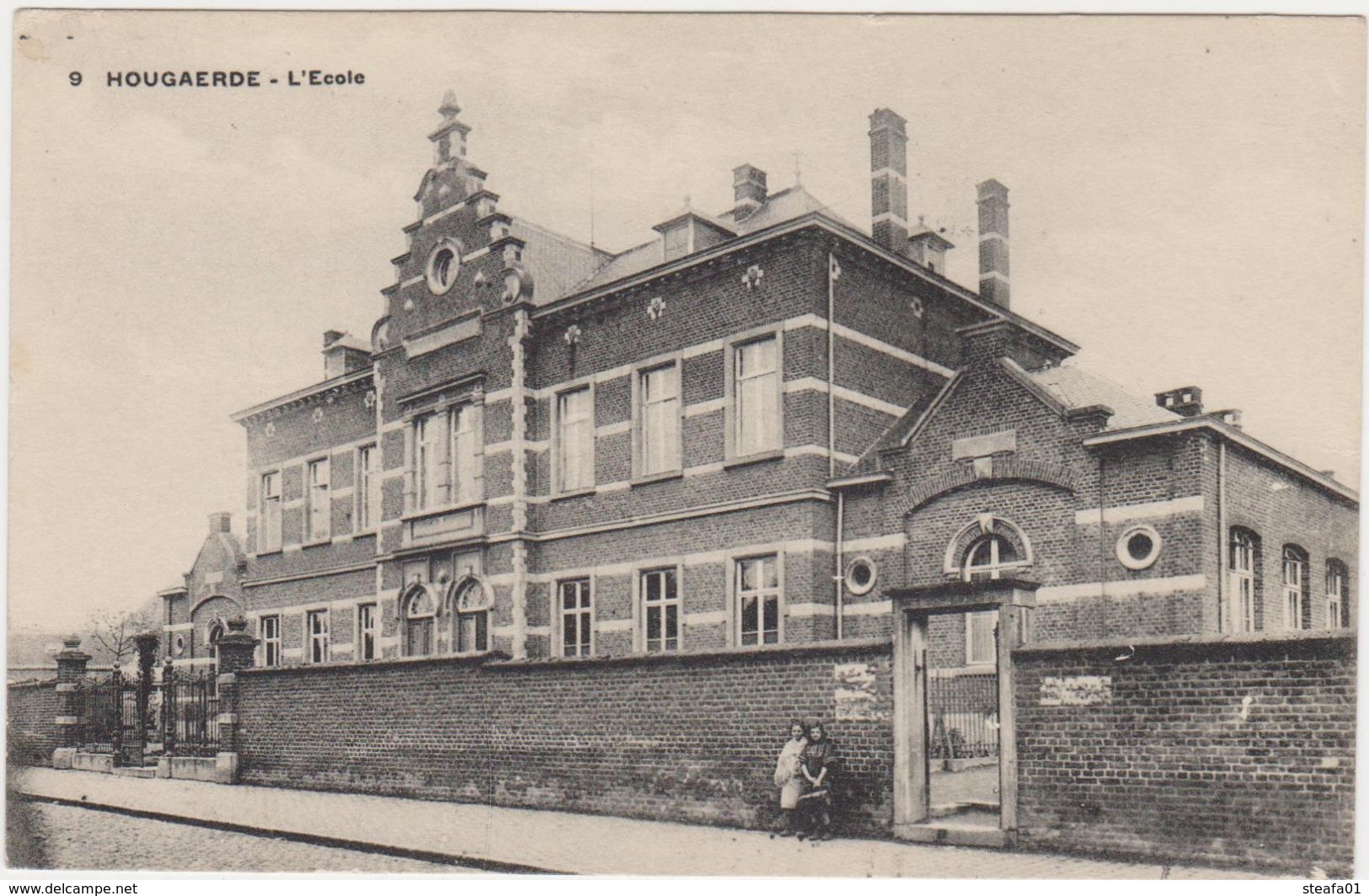 Hougaarden, Hougaerde, Dorpstraat, De School, Lécole - Högaarden