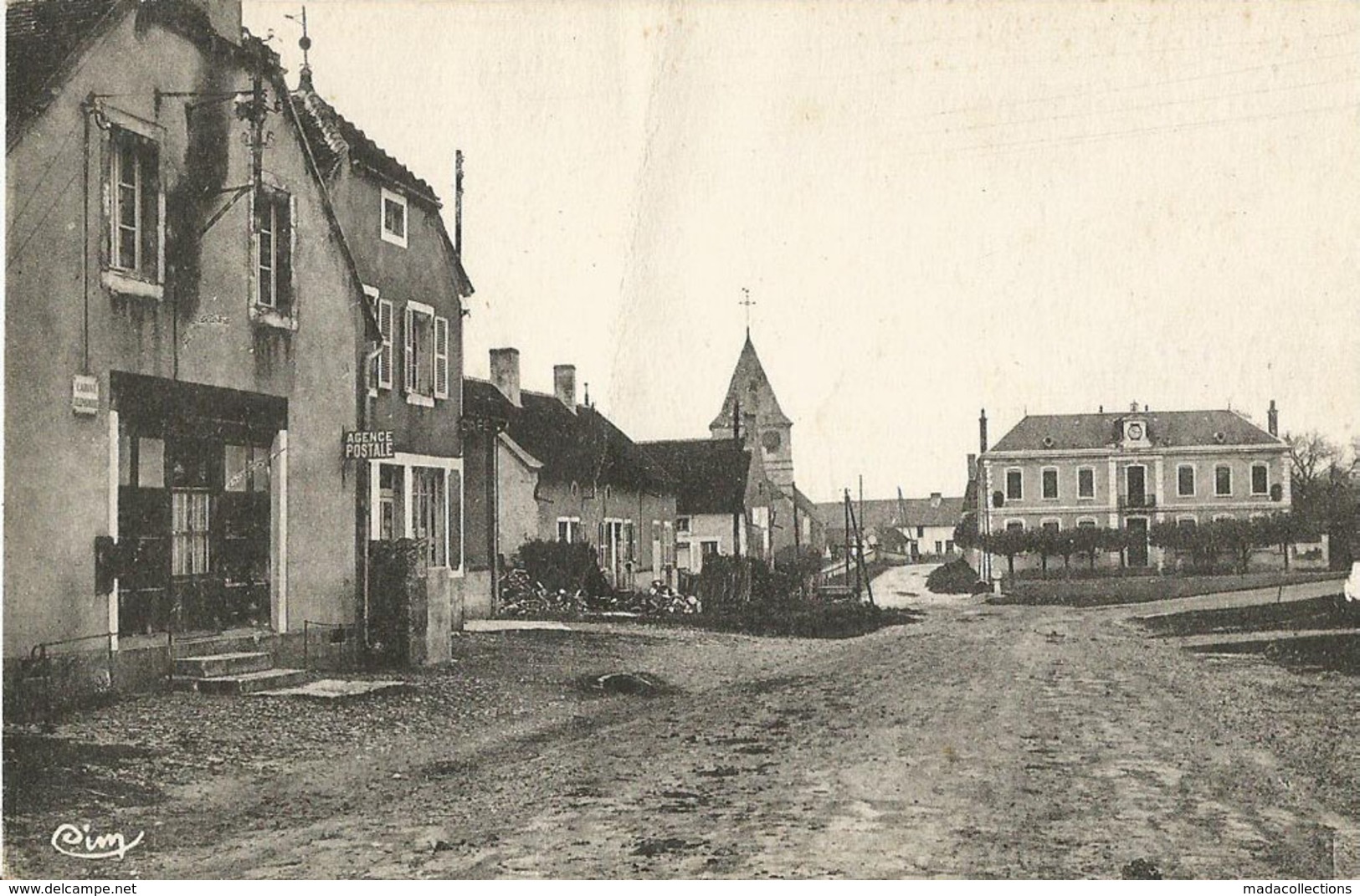 Villebichot (21 - Côte D'Or) La Grande Rue - Agence Postale - Otros & Sin Clasificación