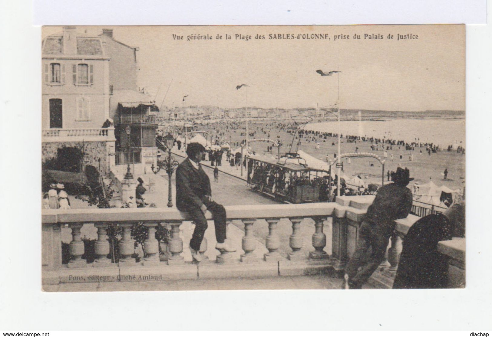 Vue Générale De La Plage Des Sables D'Olonnes, Prise Du Palais De Justice. Avec Tramway. (2640) - Sables D'Olonne