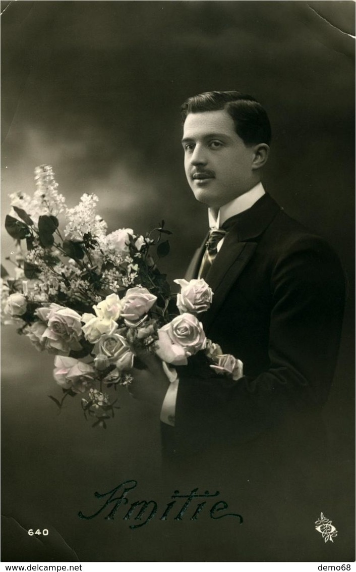 Fantaisie Homme Avec Bouquet  "Amitié" - Uomini