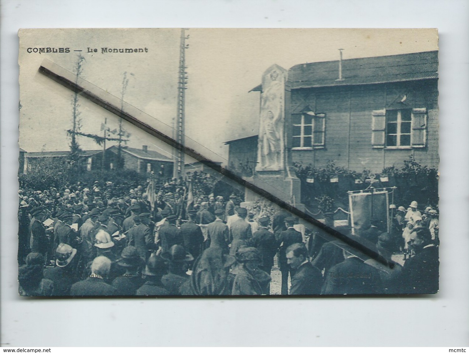 CPA - Combles - Le Monument - Combles