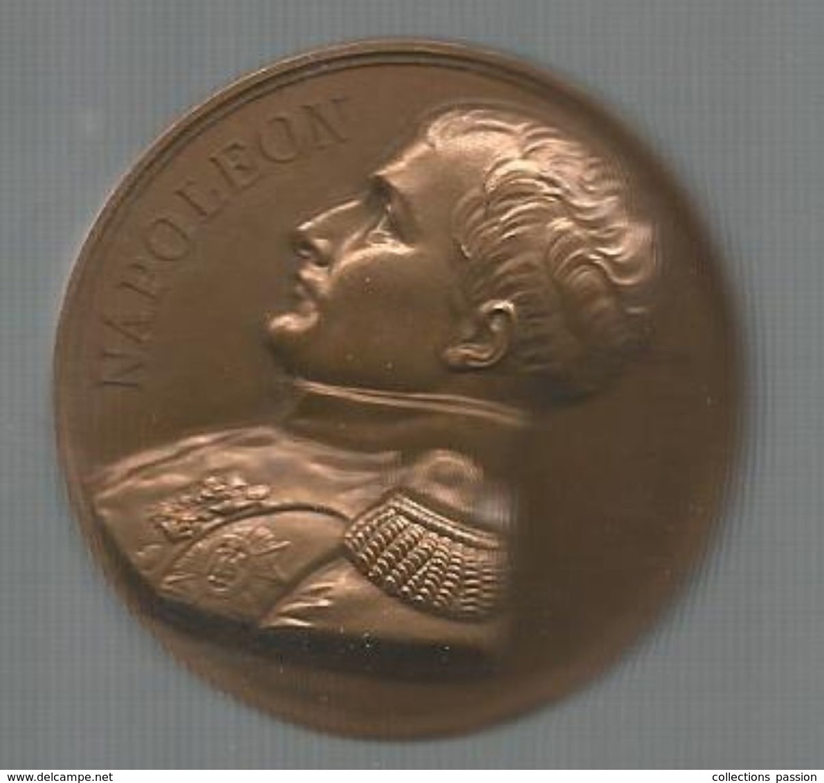 Médaille , Napoleon Empereur , Mémorial De Ste HELENE , 1821 ,1840 , 2 Scans , Frais F 2.85 E - Royaux / De Noblesse