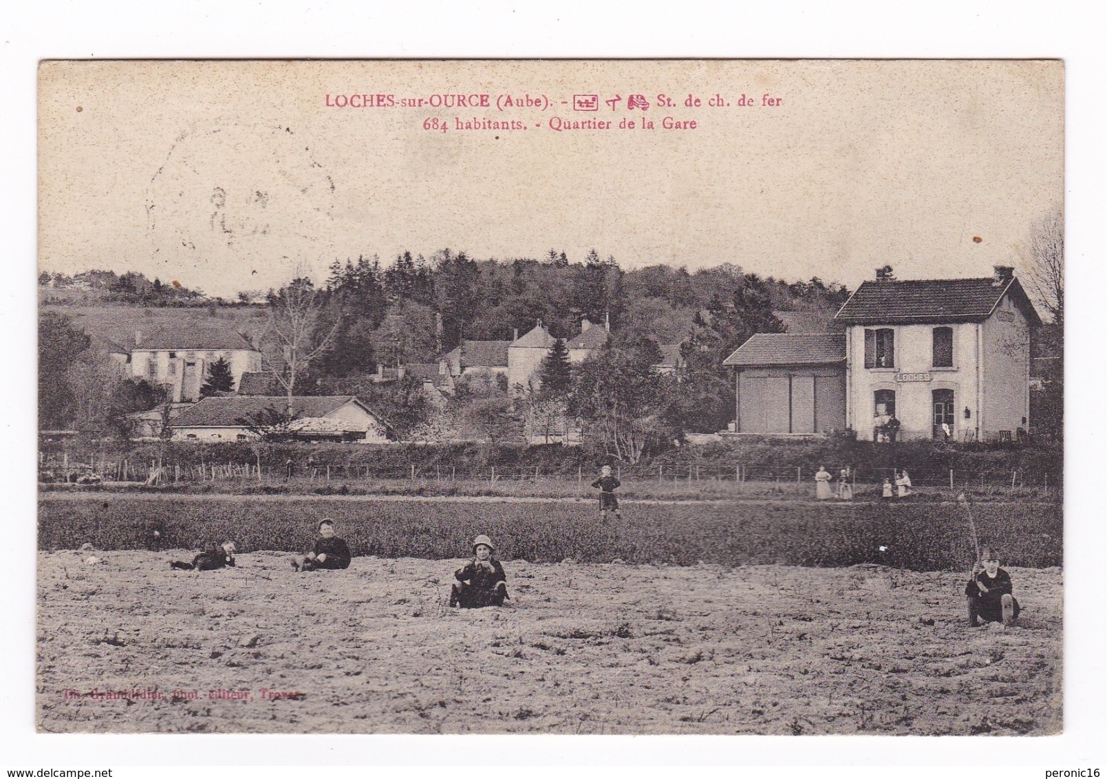 Rare CPA Loches-sur-Ource (Aube), Quartier De La Gare, Sociétté De Chemin De Fer, Années 1920. A Voyagé - Autres & Non Classés