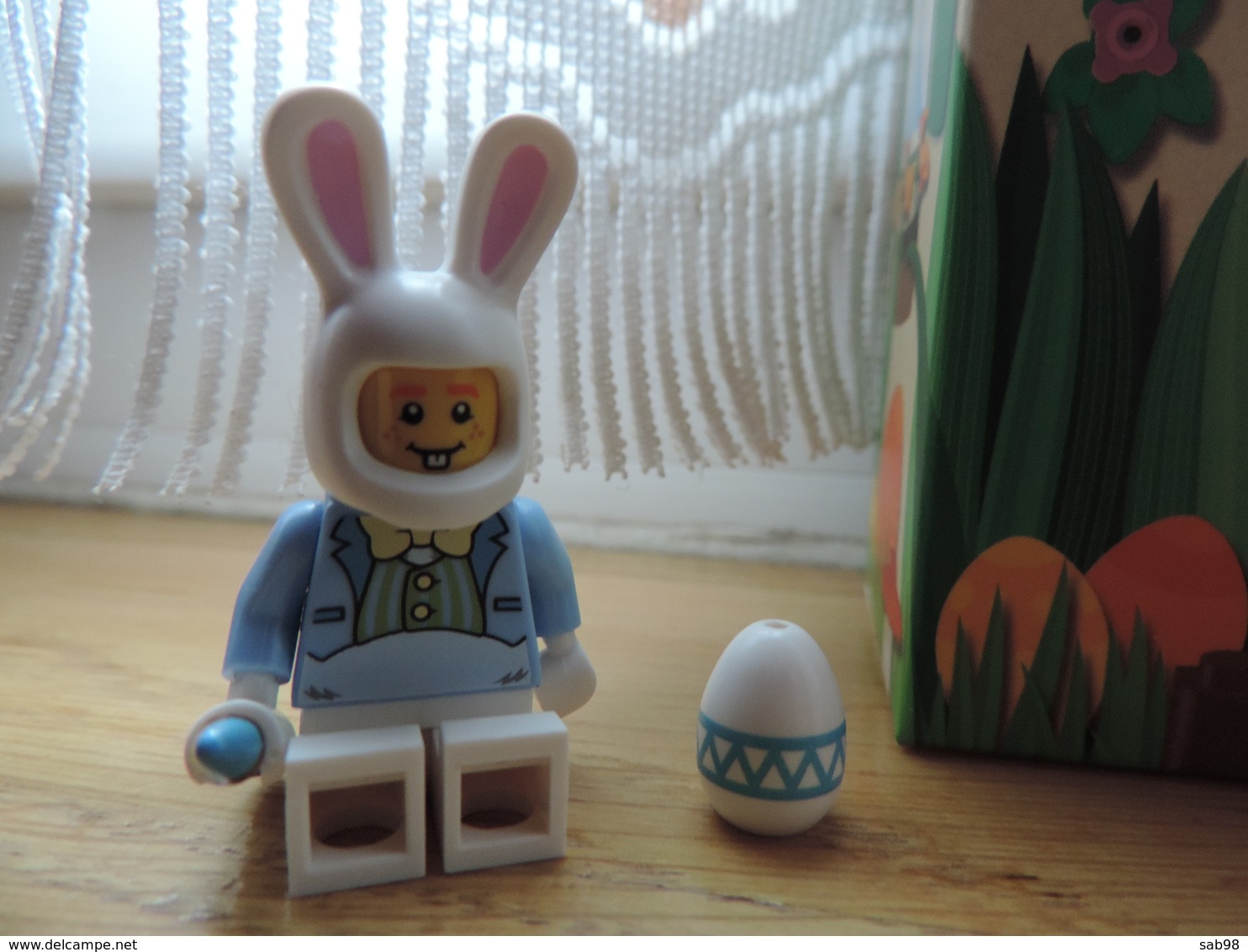 Figurine Oreille De Lapin + Œuf De Pâques Et Pinceau Lego Easter Brush + Egg And Rabbit - Figures