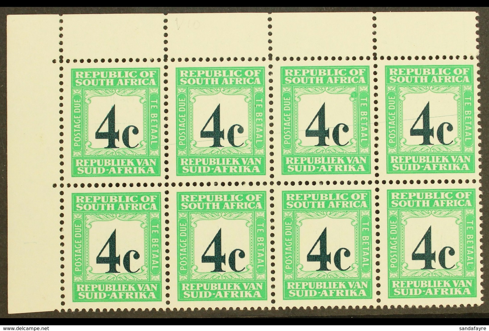 POSTAGE DUE 1967-71 4c Deep Myrtle-green & Emerald, English At Top, Wmk RSA, Block Of 8 With SCRATCH Variety Through R1/ - Ohne Zuordnung