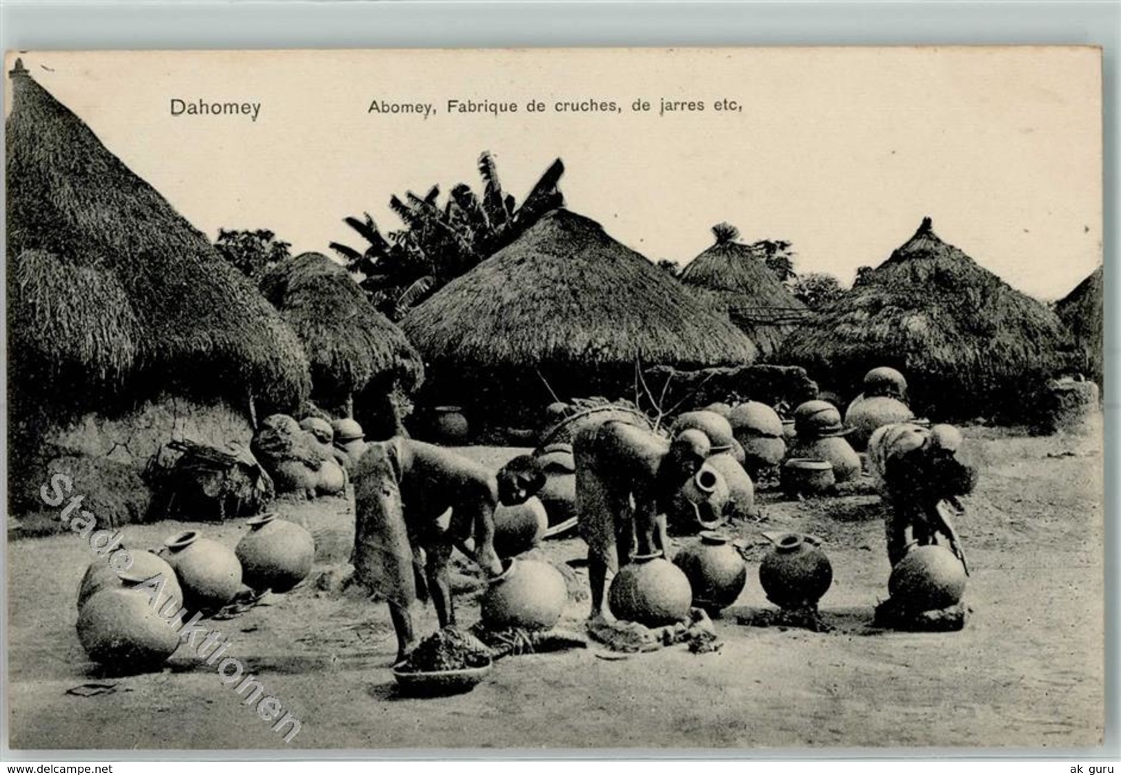 52229845 - Dahomey Abomey Fabrique De Cruches De Jarres Kruege - Benin