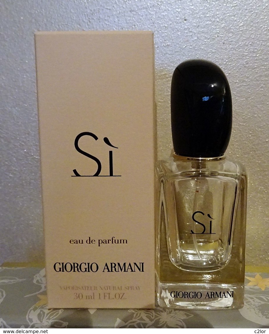 Flacon Vaporisateur "SI "de ARMANI VIDE   Eau De Parfum 30 Ml Avec Sa Boite - Flacons (vides)