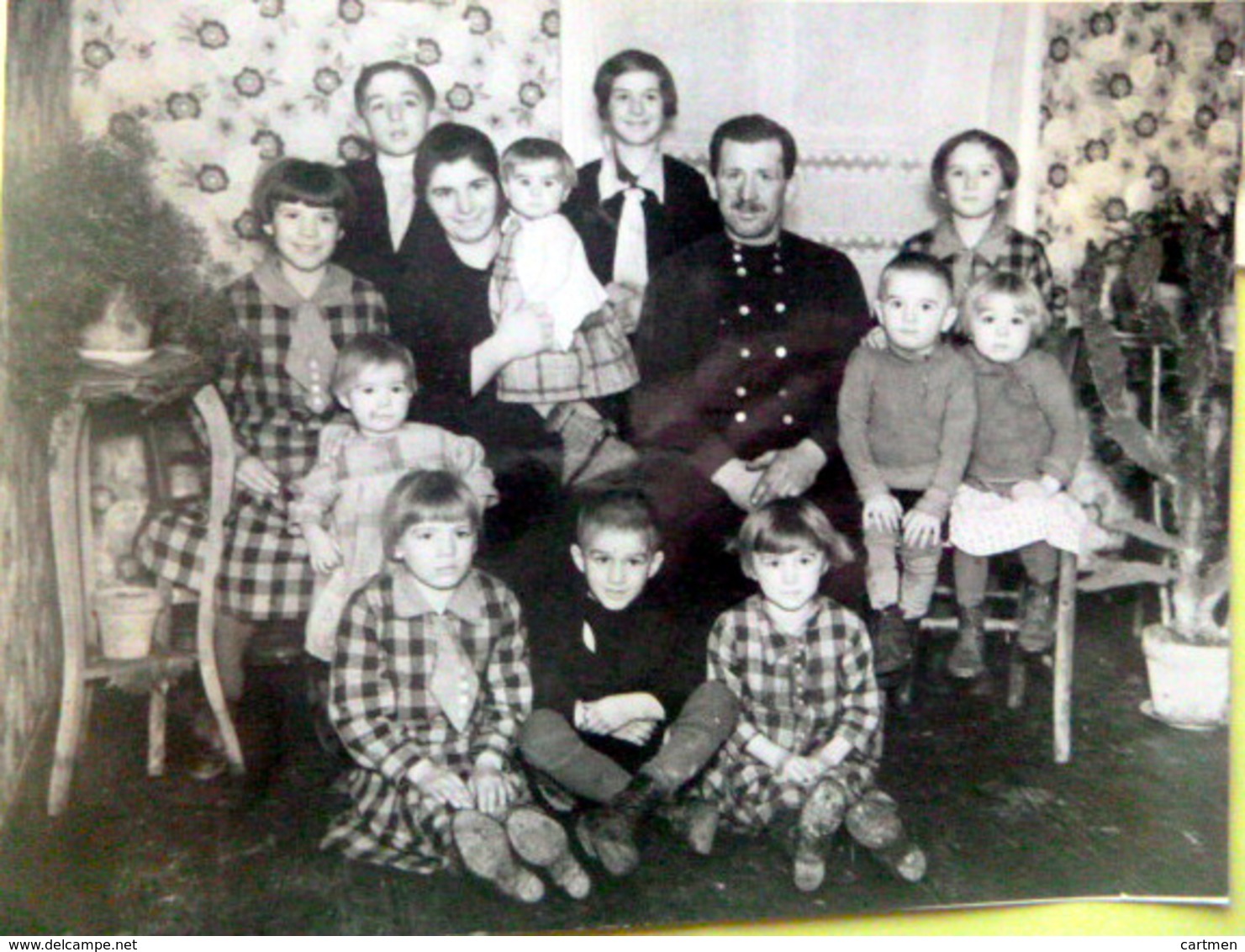 57 METZ PHOTO DE LA FAMILLE NOMBREUSE PIERRE RITZ "13 TETES " PRIX COGNAC JAY  VERS 1930 - Metz