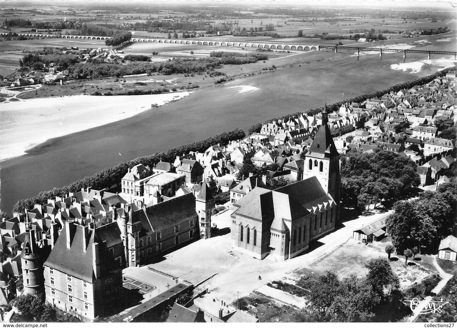 45-GIEN- VUE GENERALE - Gien