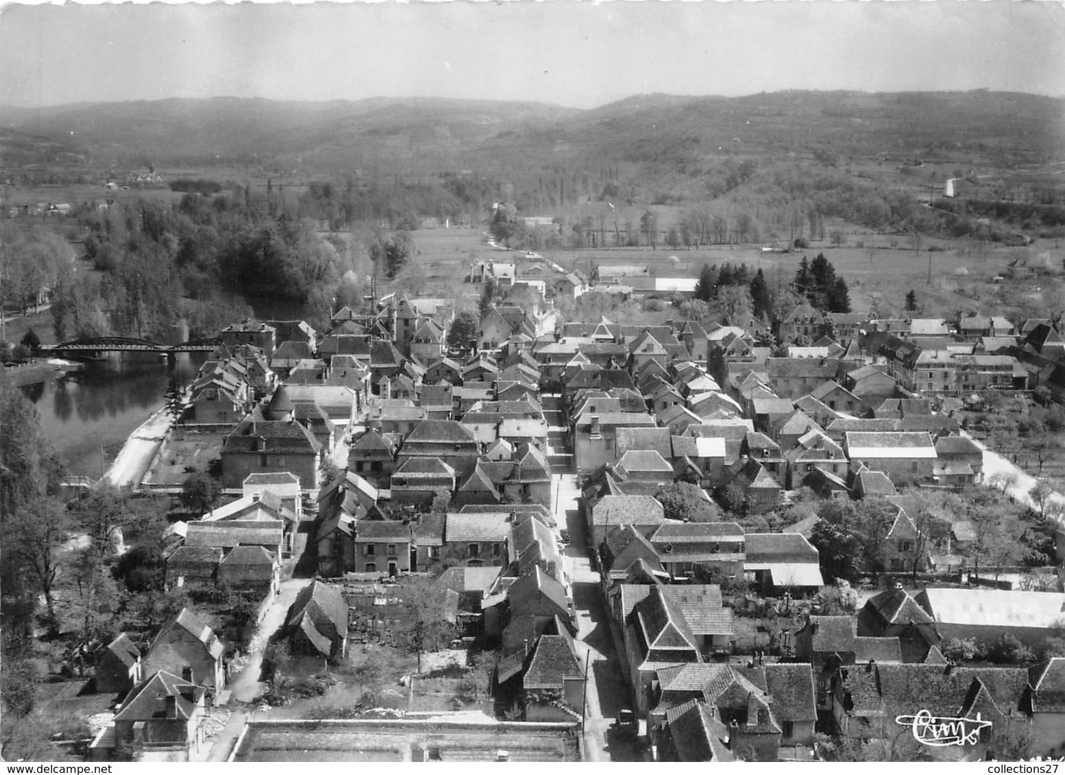 46-BRETENOUX- VUE GENERALE AERIENNE - Bretenoux