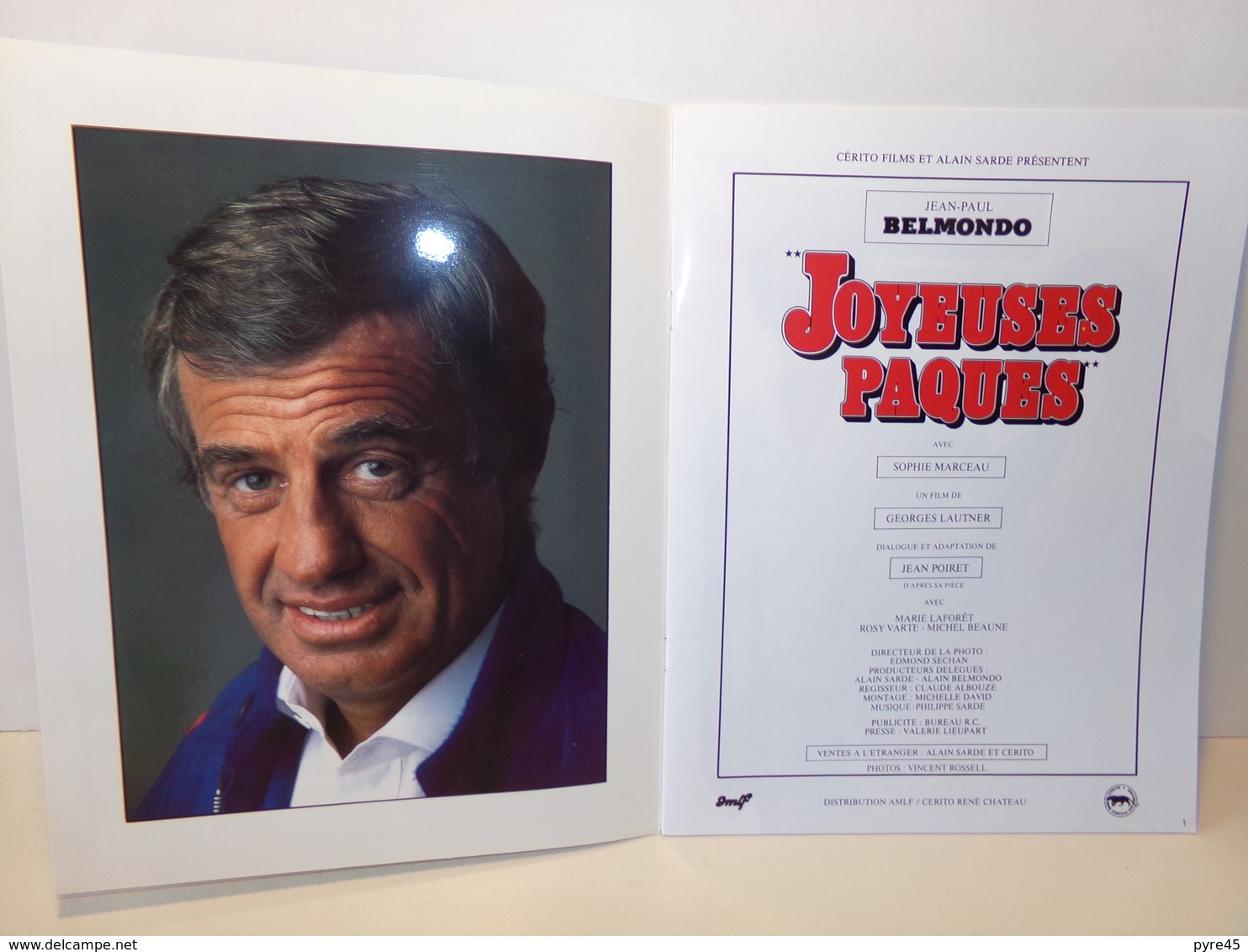 Publicitaire Pour La Sortie Du Film " Joyeuses Paques " Avec Belmondo - Magazines