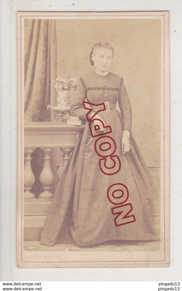 Au Plus Rapide Portrait Mme Mérigot Née Boucheron En 1868  Photographe Regimbart Paris - Persone Identificate