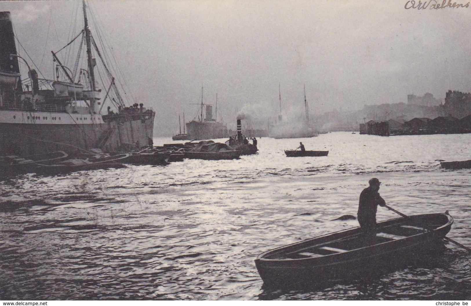 Fotokaart Koopvaardijschepen En Sleepboten In De Haven, Ships In Harbour, Photocard (pk45428) - Commerce