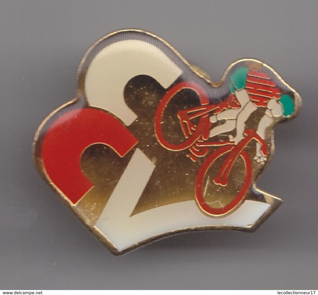 Pin's  Cyclisme Vélo CCV Réf 8187 - Cyclisme