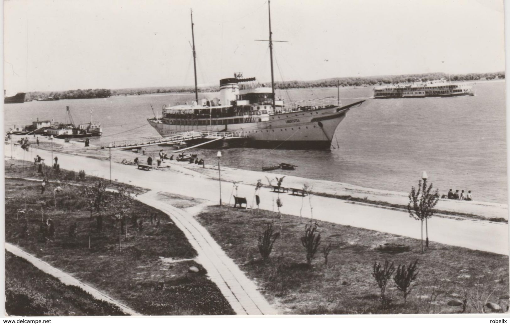 ROMANIA   GALATI    SHIP " LIBERTATEA" (Freedom) -transformed Into Hotel  1969 - Segelboote