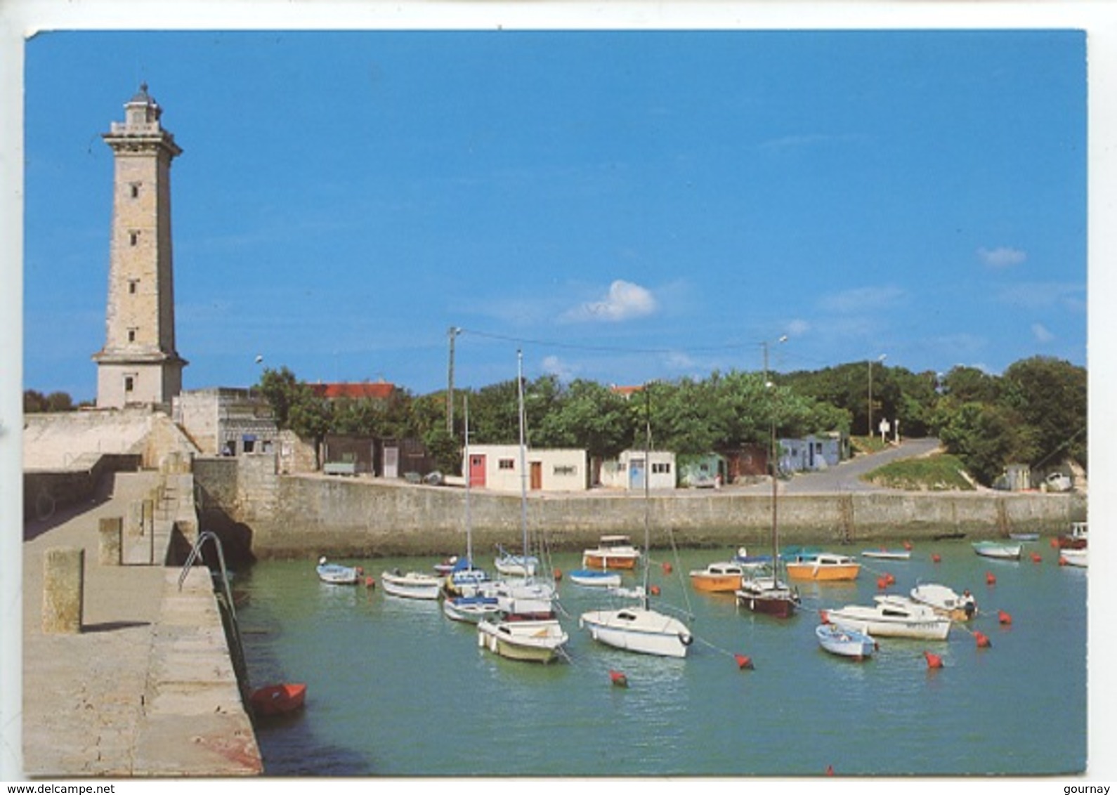 Saint Georges De Didonne :  Le Port Et Le Phare (n°33) - Saint-Georges-de-Didonne