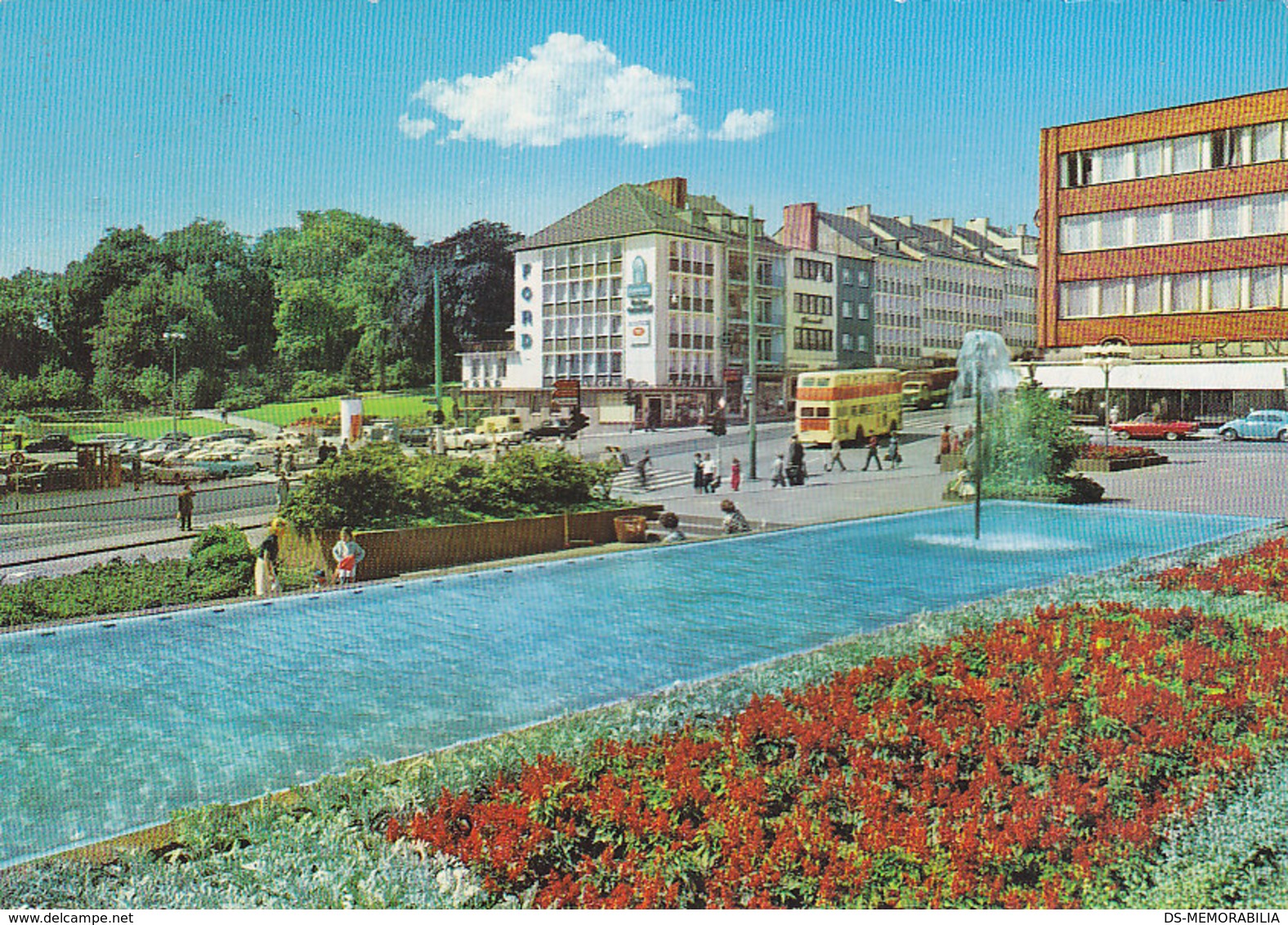 Monchengladbach - Am Stadttheater - Theater - Doubledeck Bus 1970 - Mönchengladbach