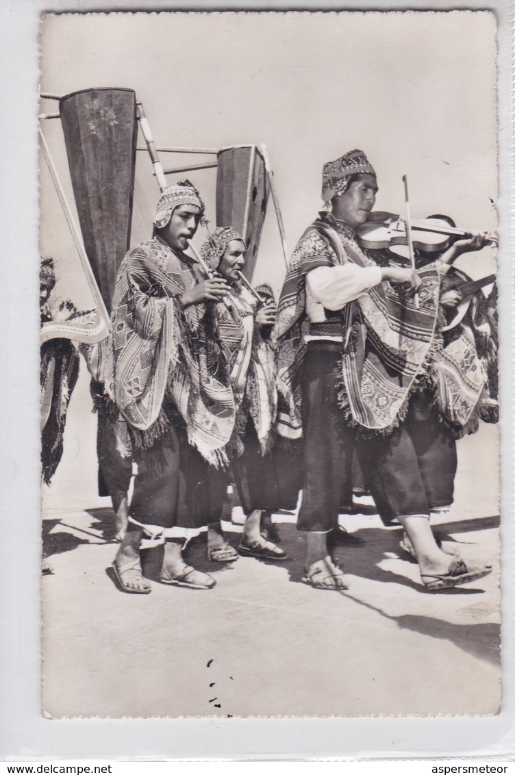 PERU. CUZCO. MUSICOS DE LA REGION MUSICIANS. SWISS FOTO. FOLK PEOPLE TRADITIONAL ETHNIC-TBE-BLEUP - Peru