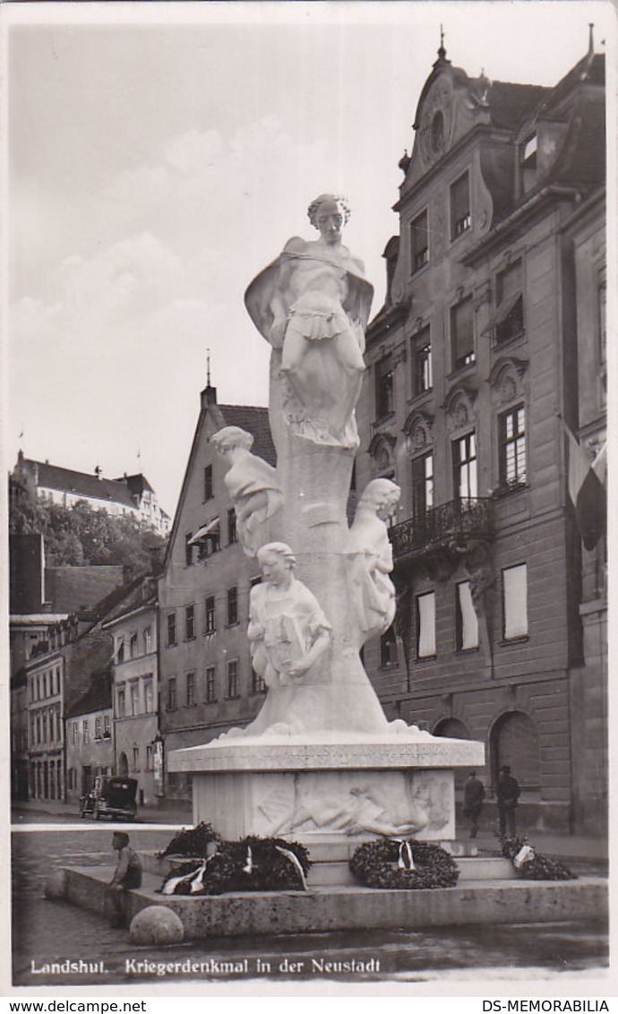 Landshut - Kriegerdenkmal In Der Neustadt 1941 - Landshut