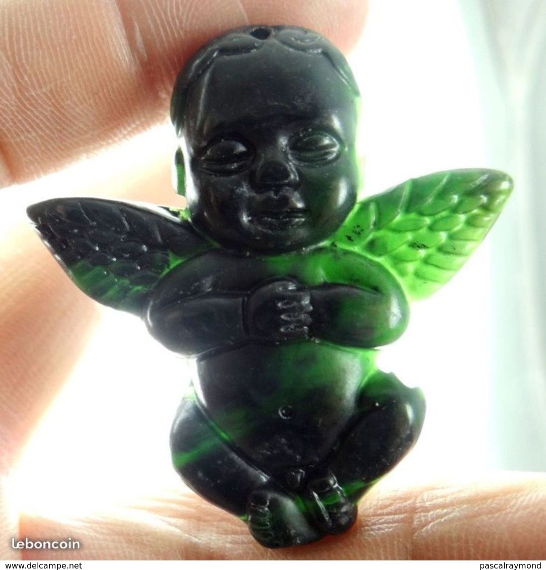 Jade Noir Cupidon  PENDENTIF - Pendants