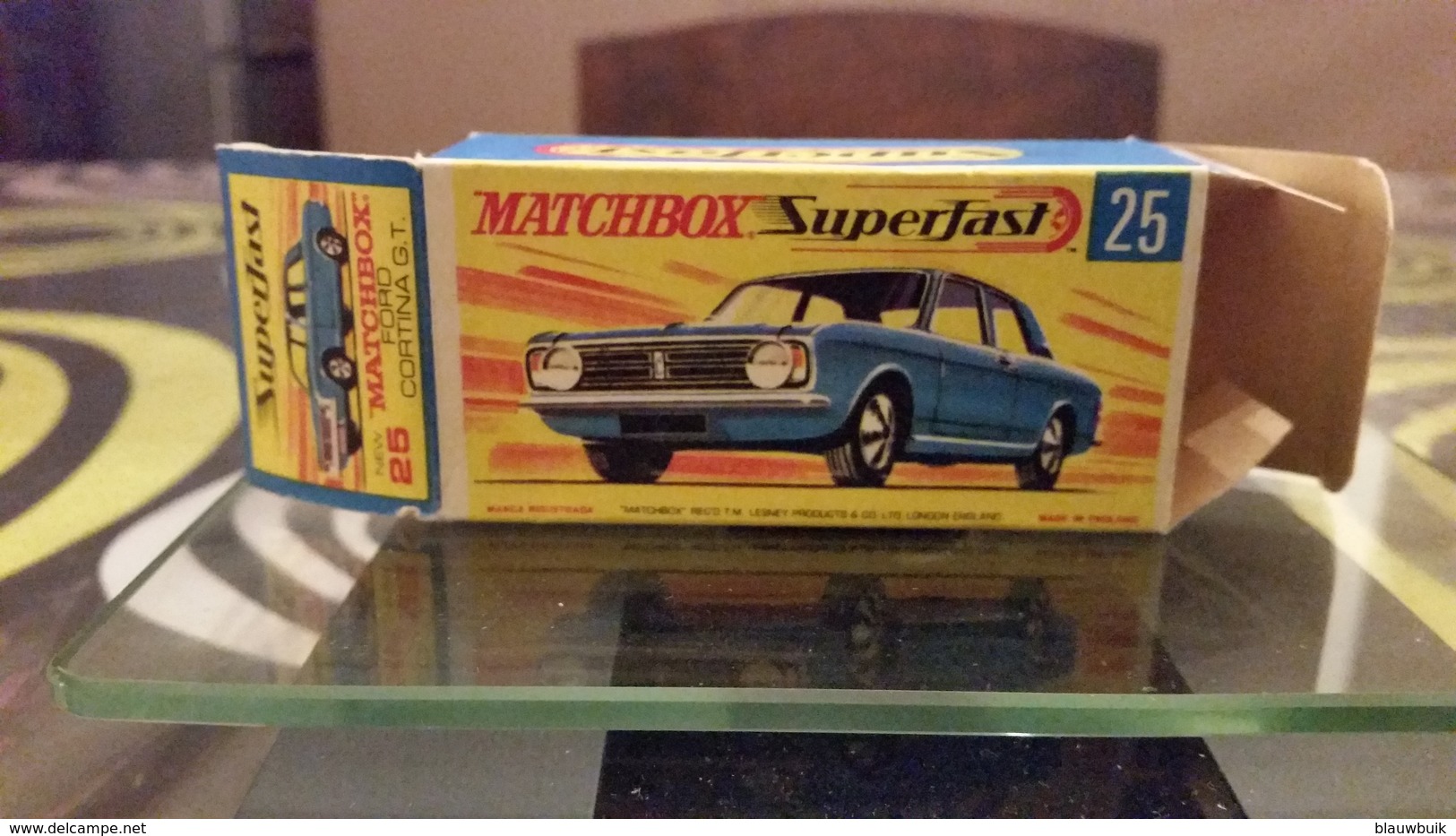 Matchbox 25d Ford Cortina Mk 2 MIB - Matchbox (Lesney)