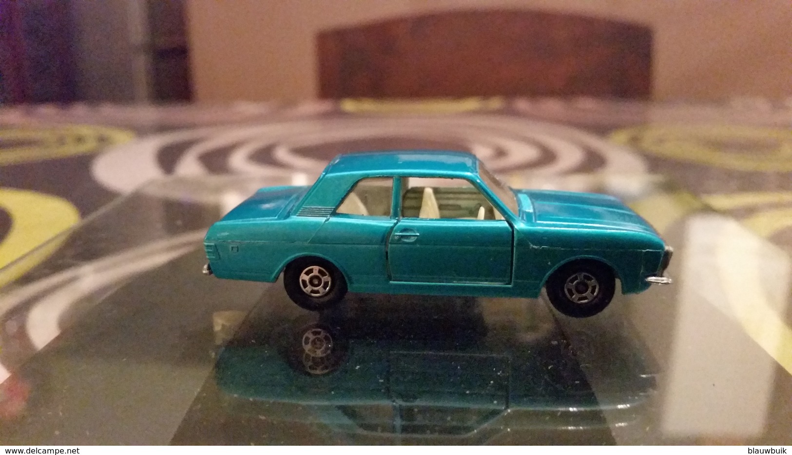 Matchbox 25d Ford Cortina Mk 2 MIB