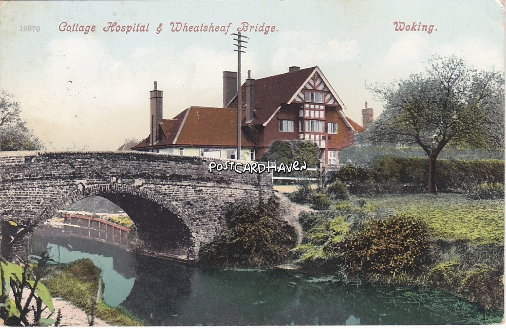 Vintage.Postcard; Cottage Hospital.Wheatsheaf Bridge. Woking. Surrey - Surrey