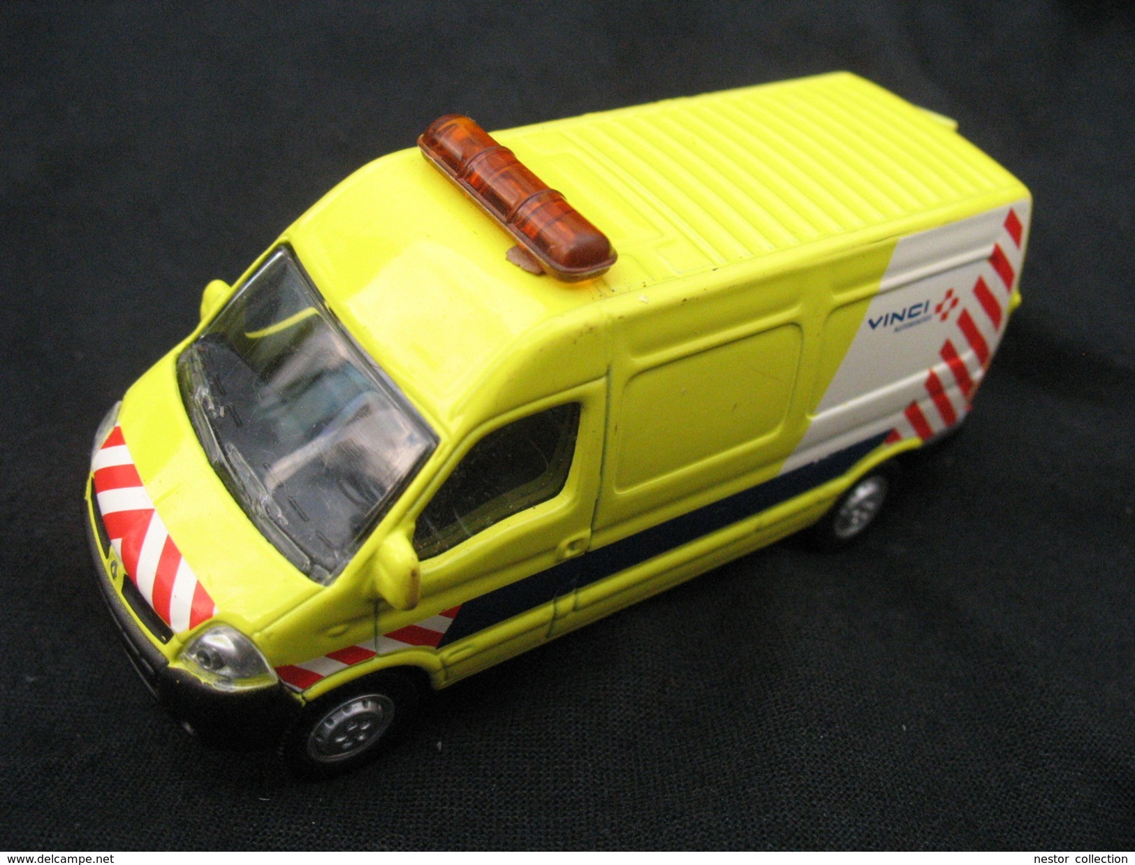 Renault Master Norev 2003 Publicitaire VINCI Autoroutes Miniature - Norev