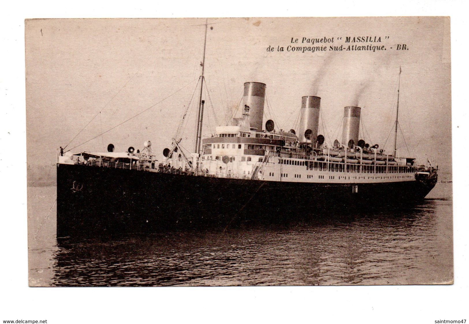 BATEAU . PAQUEBOT . " MASSILIA " DE LA COMPAGNIE SUD ATLANTIQUE - Réf. N°9384 - - Steamers