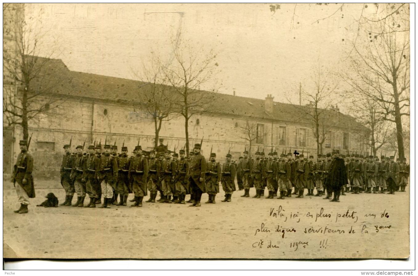 N°61162 -carte Photo Lisieux 3è Cie Du 119 è Régiment D'infanterie- - Lisieux