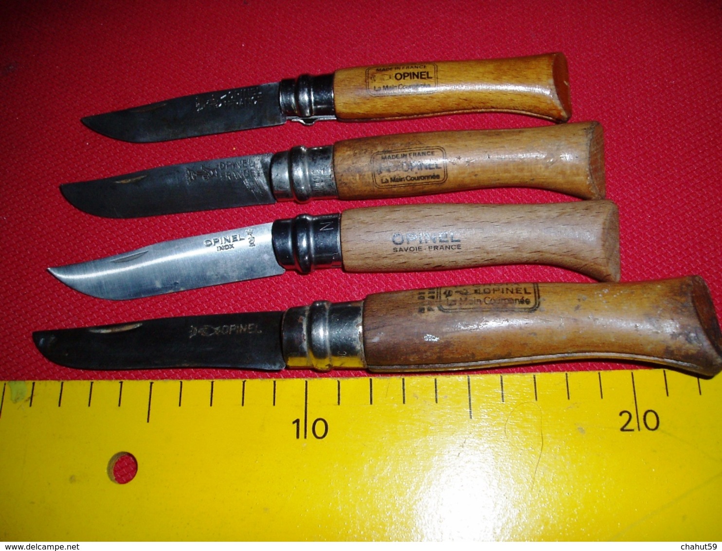 UN LOT DE 4 COUTEAUX OPINEL:N°10 .  2xN°8  .N°7. - Armes Blanches