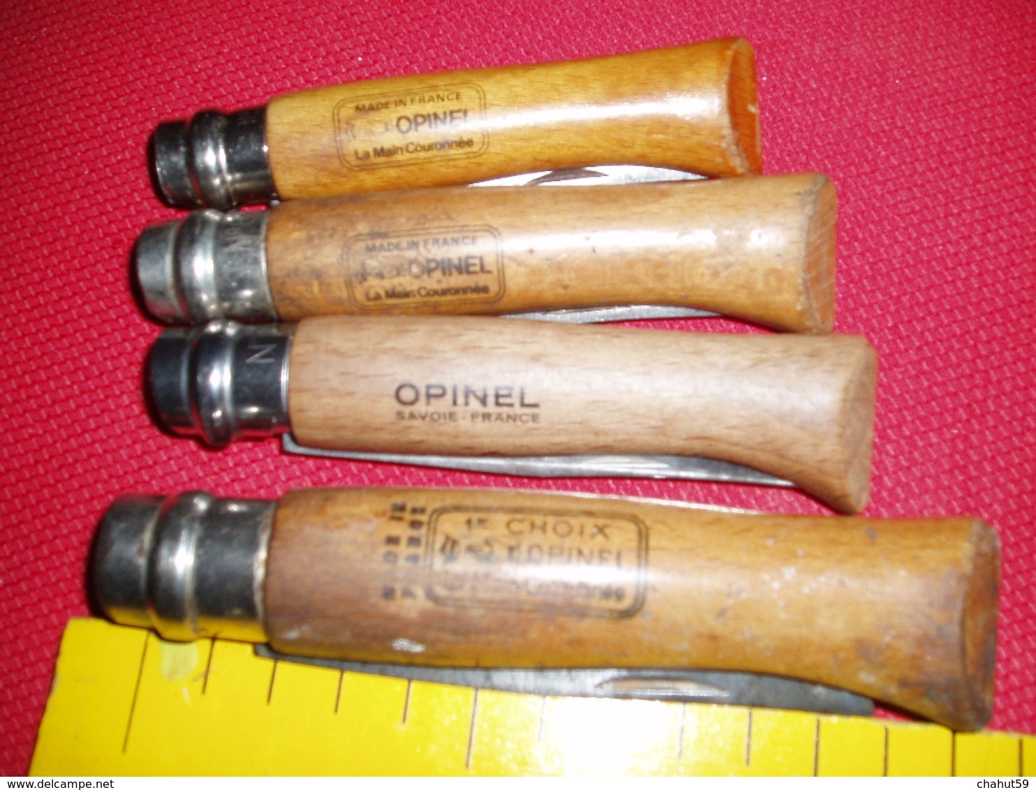 UN LOT DE 4 COUTEAUX OPINEL:N°10 .  2xN°8  .N°7. - Armes Blanches