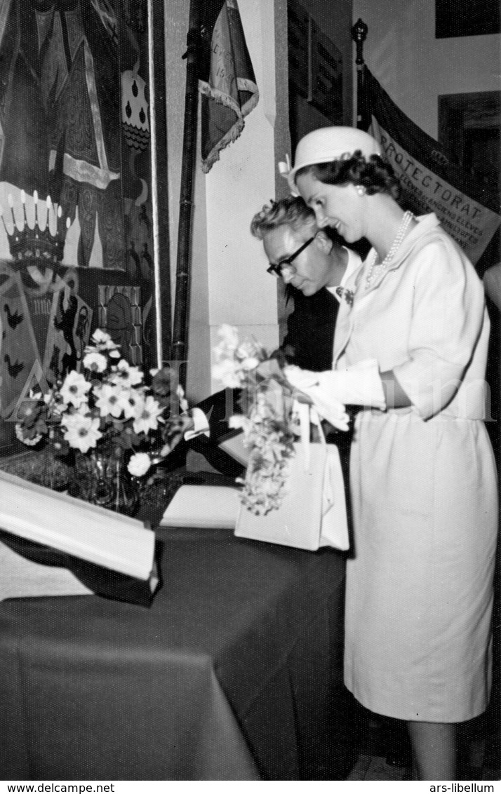 Postcard / ROYALTY / België / Belgique / Koningin Fabiola / Reine Fabiola / Sint-Agatha-Berchem / 1961 - St-Agatha-Berchem - Berchem-Ste-Agathe
