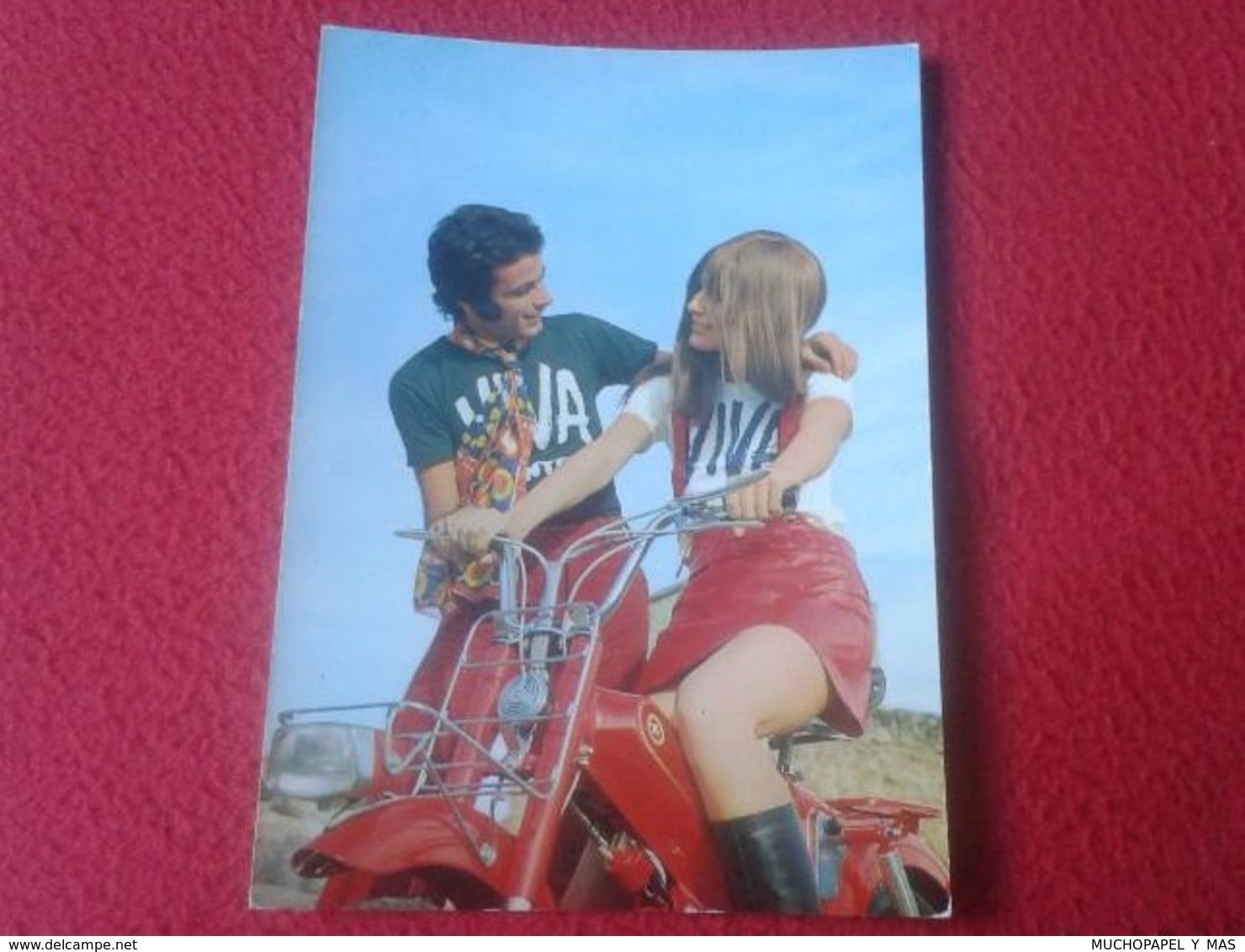 PRECIOSA POSTAL POSTCARD POST CARD PAREJA NOVIOS HOMBRE Y MUJER EN MOTO MOTOCICLETA MONTESA ?.CERBER. CARTE POSTALE VER - Parejas