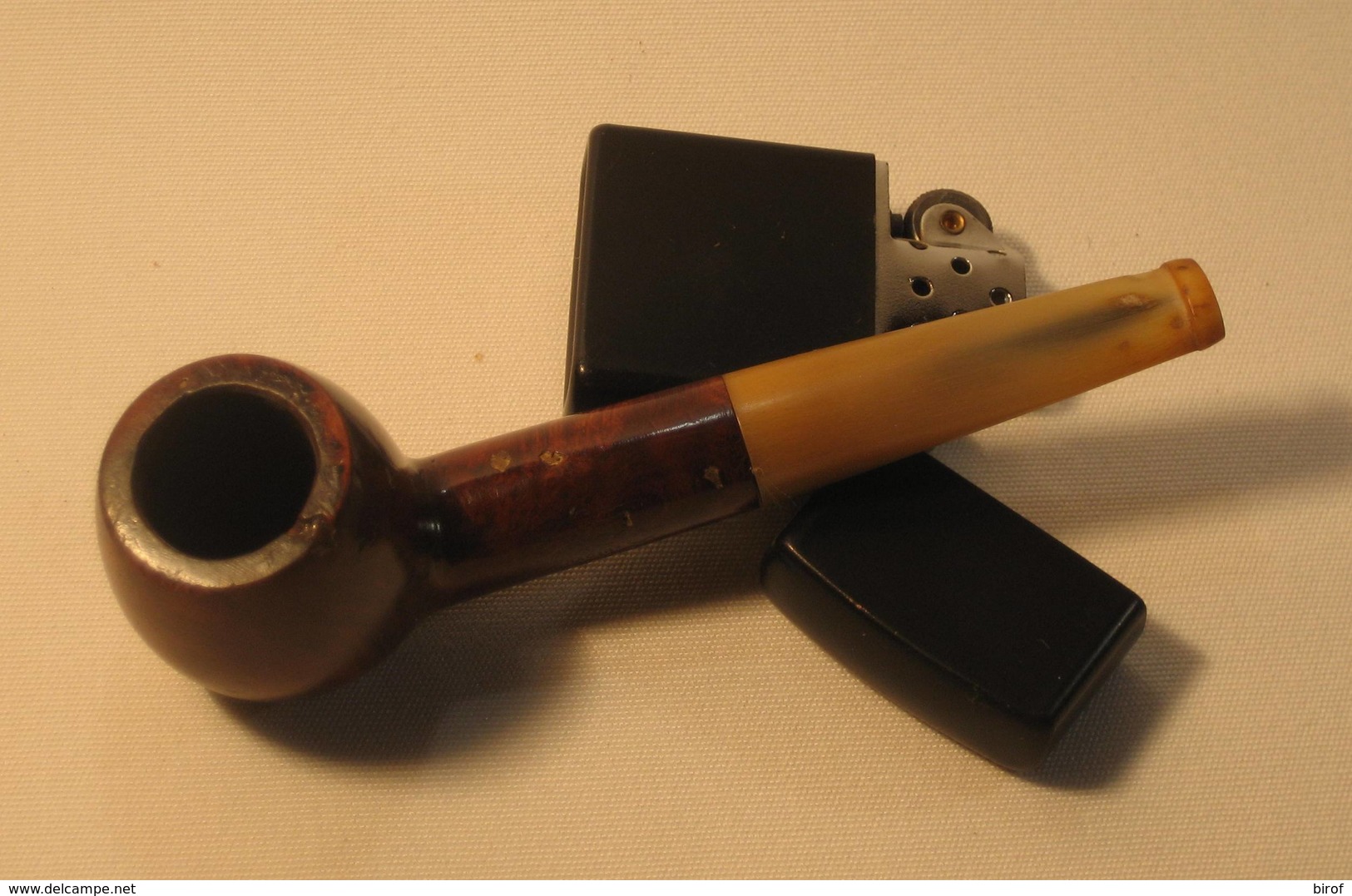 PIPA  - BRUYERE RACINE GARANTIE -USATA - BOCCHINO PENSO CORNO - ( N° 7) - Heather Pipes