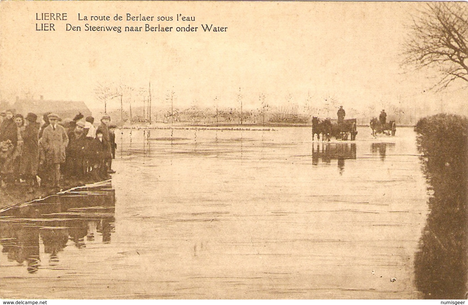 LIERRE / LIER   ---  La Route De Berlaer Sous L'eau - Den Steenweg Narr Berlaer Onder Water - Lier