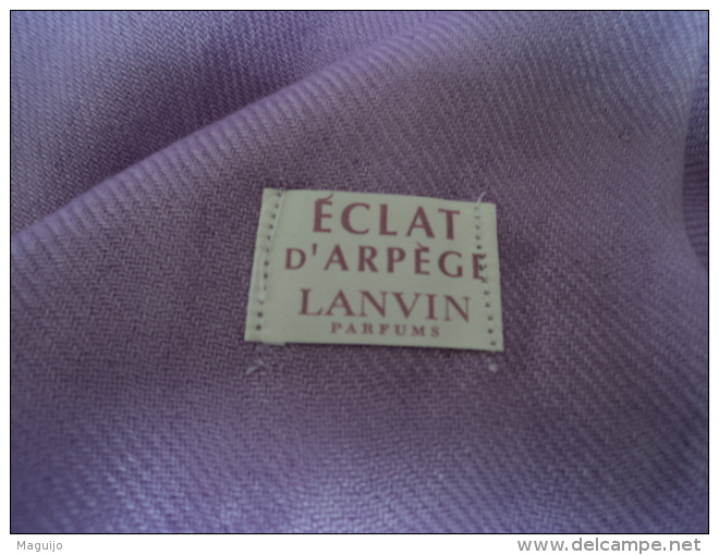 LANVIN " ECLAT D'ARPEGE" ETOLE EN PASHMINA  SIGLEE ,NEUVE ,SOUS BLISTER  LIRE ET VOIR ! - Miniatures Femmes (avec Boite)