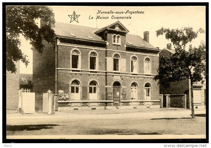 CP   Hermalle-sous-Argenteau   ---   Place Et Maison Communale - Wezet