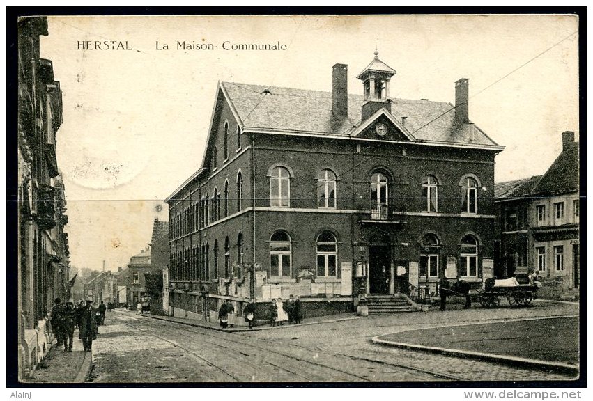 CP   Herstal   ---    Maison Communale  --  1920  --  Animé - Herstal