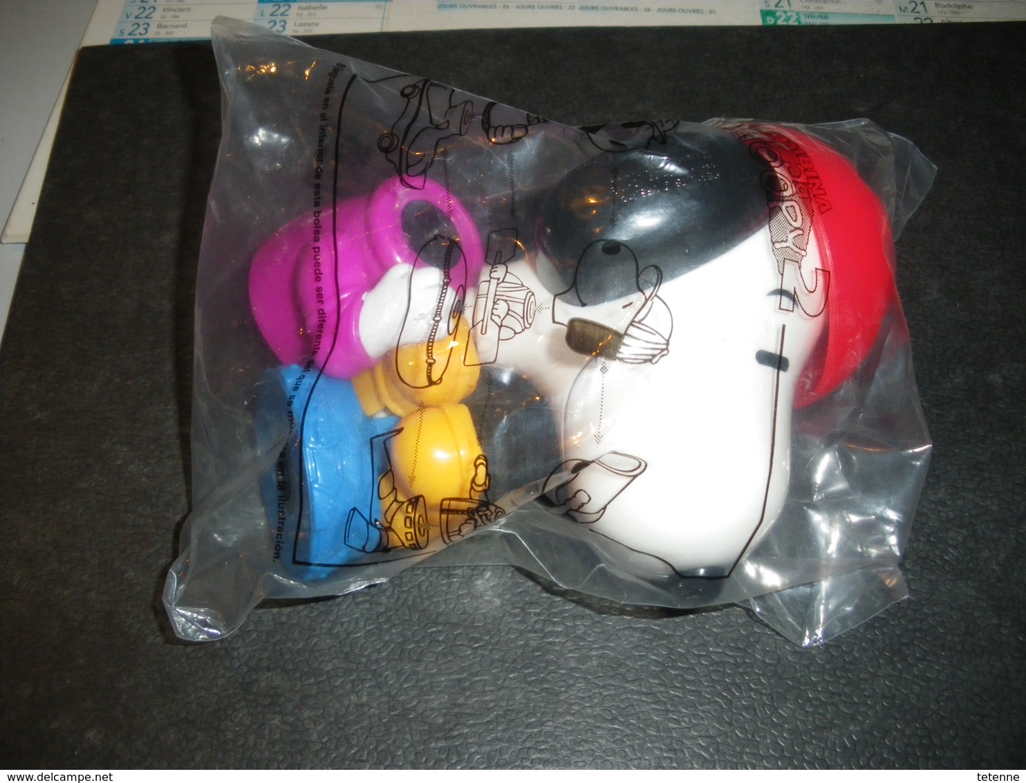 Happy Meal Snoopy Avec Petite Roue Sous Les Pieds  Mc Do - Snoopy