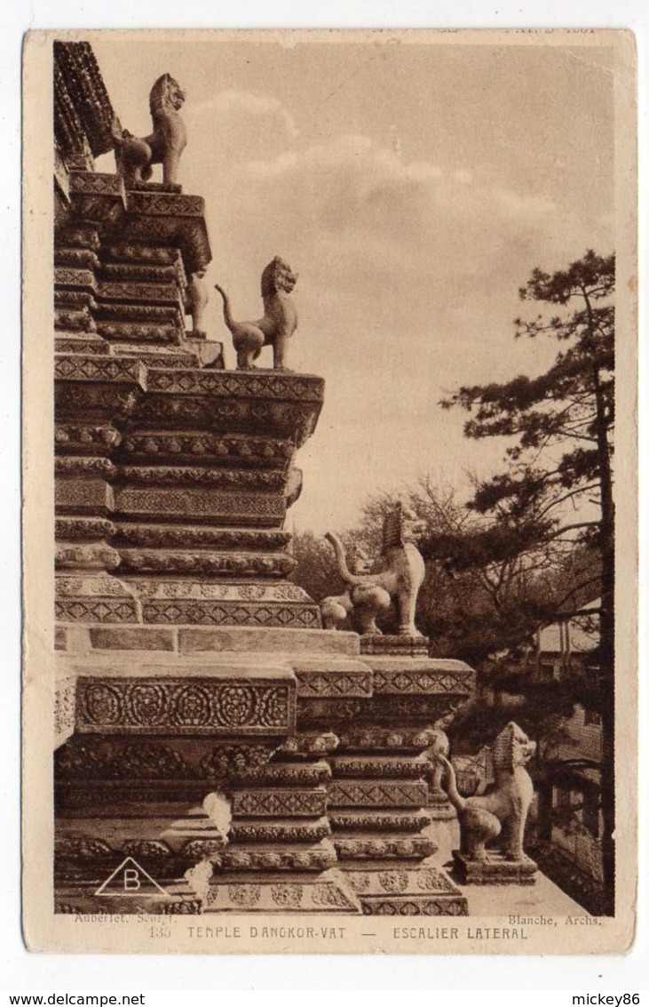 CAMBODGE -- SIEM REAP-- Angkor-Vat -- Escalier Latéral Du Temple - Cambodge