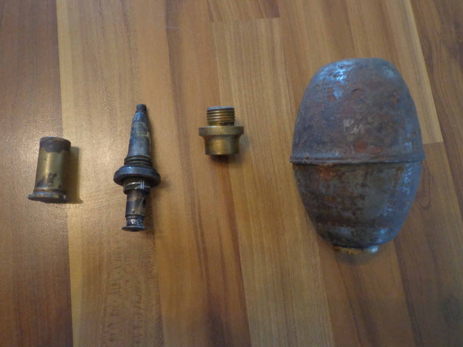 Grenade Suffocante Modèle 1914, Avec Bouchon Allumeur à Percussion - 1914-18