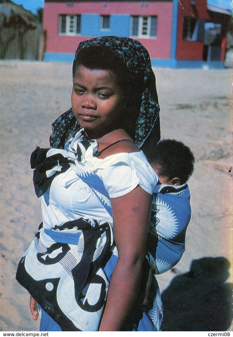 Mocambique - Woman - Femme - Mozambique