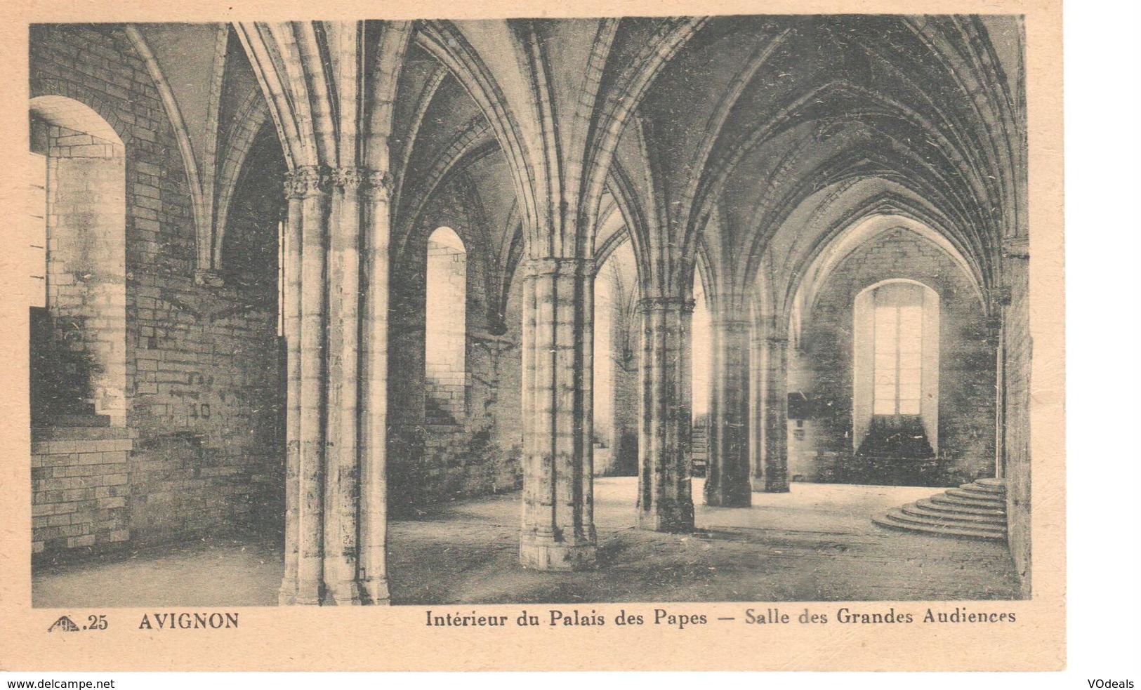 (84) Vaucluse - CPA - Avignon - Intérieur Du Palais Des Papes - Salle Des Grandes Audiences - Avignon (Palais & Pont)